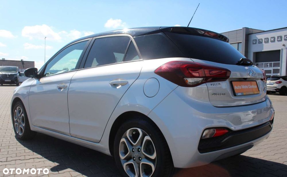 Hyundai i20 - 8