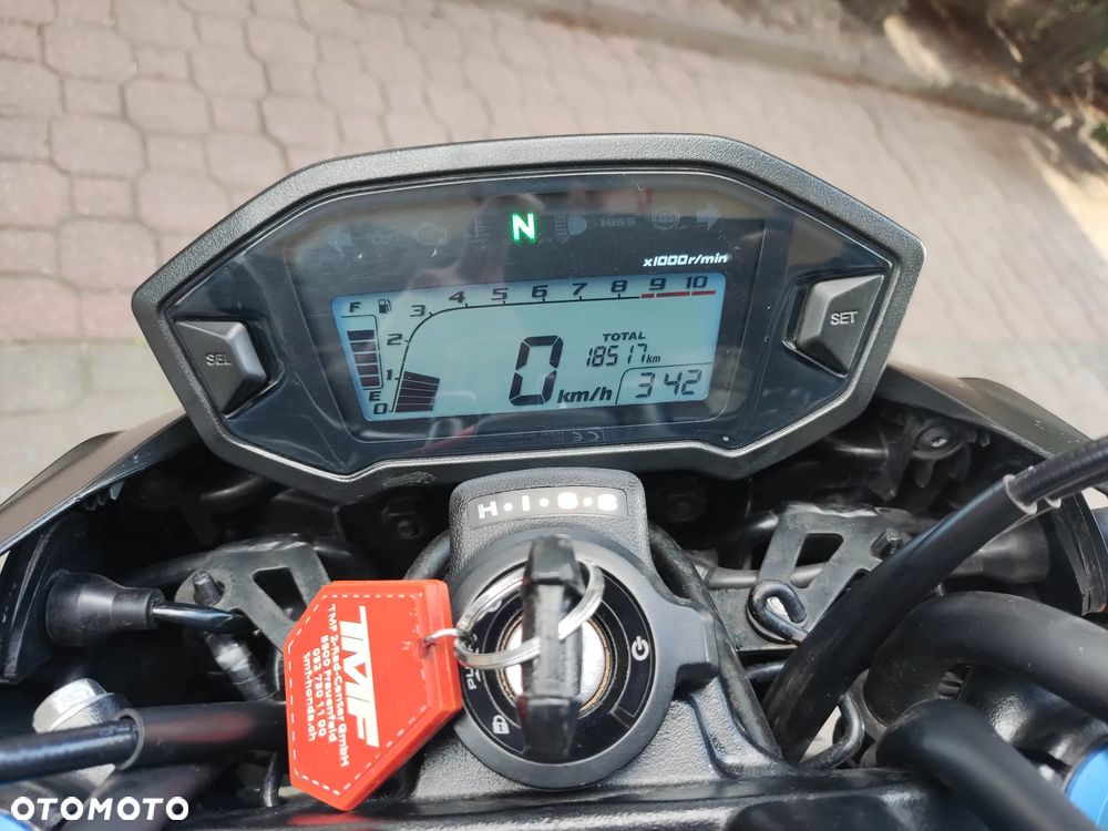 Honda CB - 25