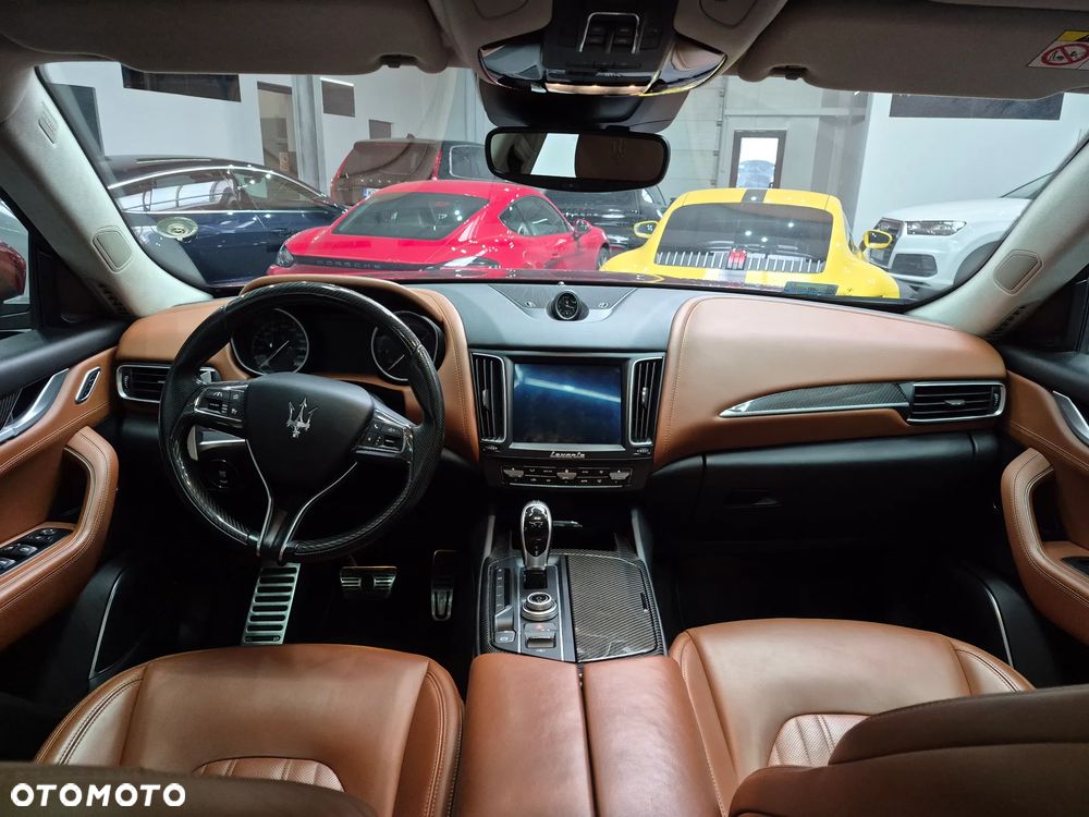 Maserati Levante Diesel Granlusso - 12