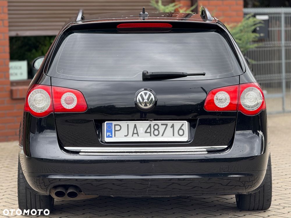 Volkswagen Passat 2.0 TDI DPF BlueMotion Technology Comfortline - 10