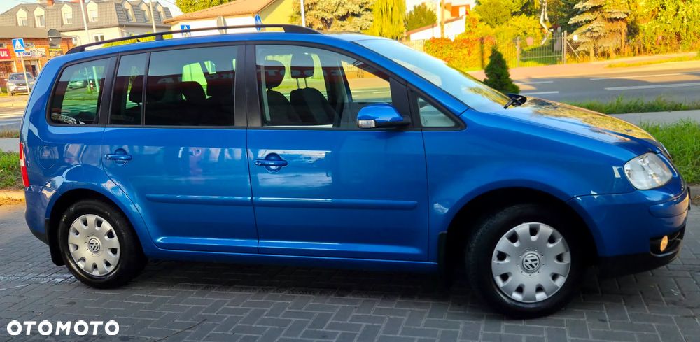 Volkswagen Touran 1.9 TDI DPF Highline - 16