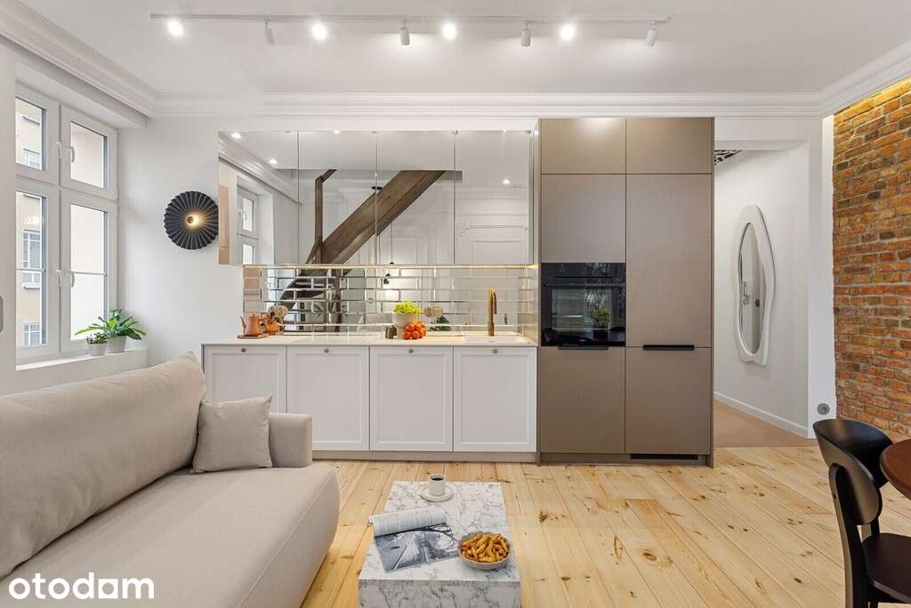 Wyjątkowy apartament/Odnowiona kamienica/Garbary