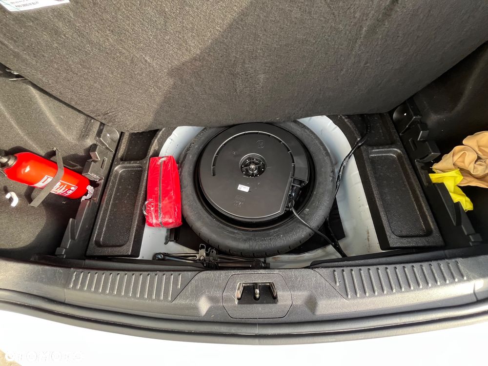 Ford Focus 2.0 EcoBlue Titanium - 20