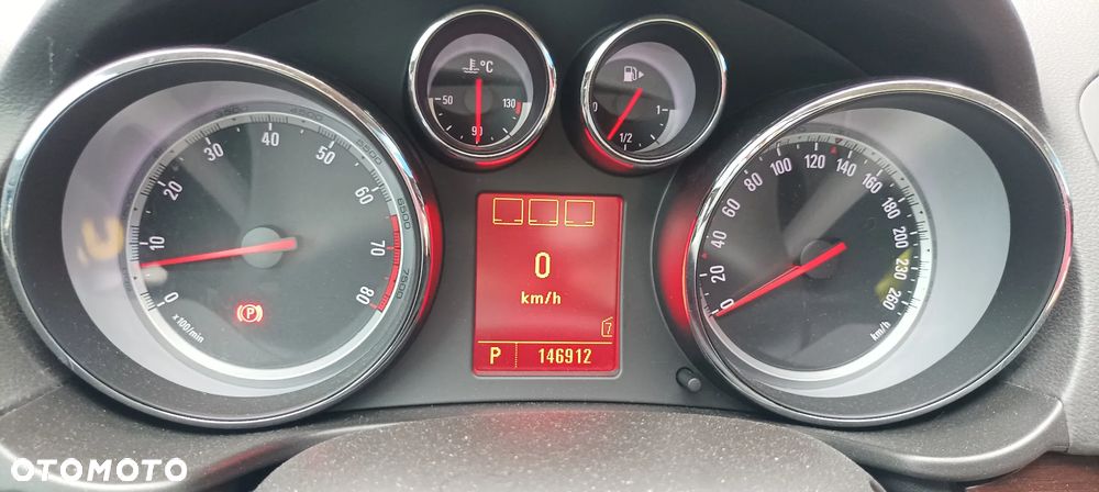 Opel Insignia 2.8 V6 Turbo 4x4 Automatik Cosmo - 18