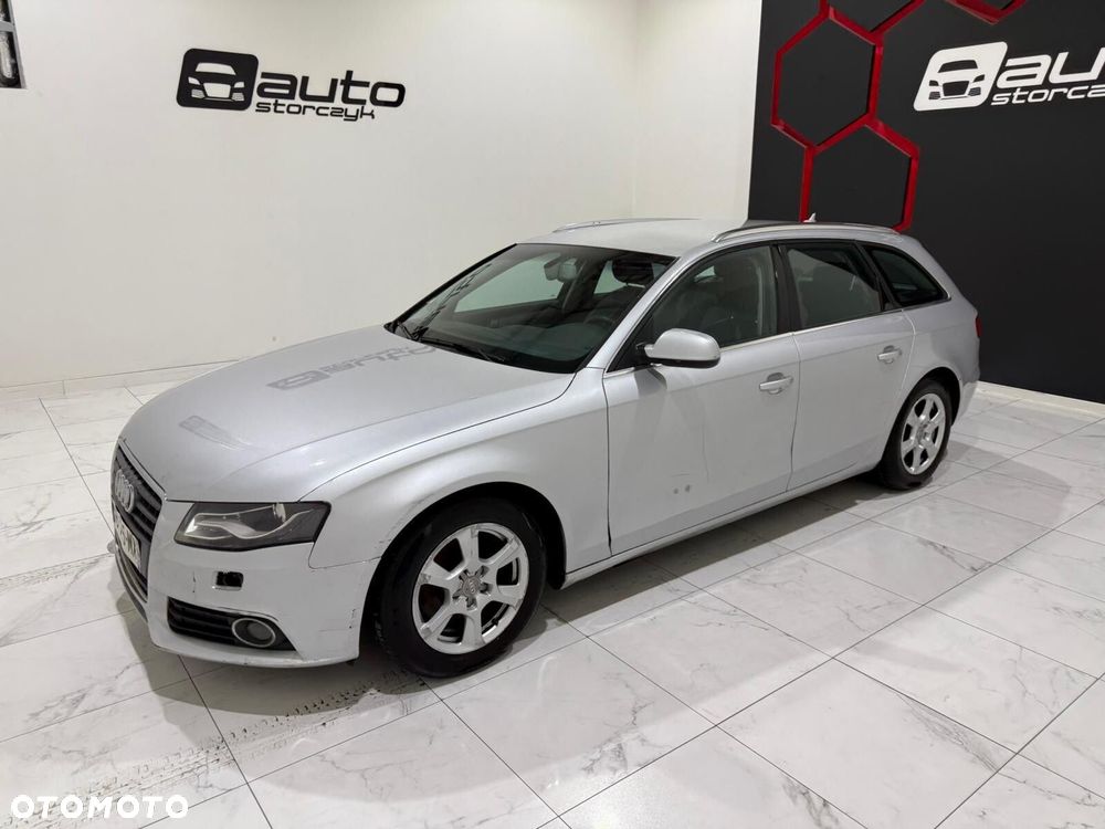 Audi A4 Avant - 4