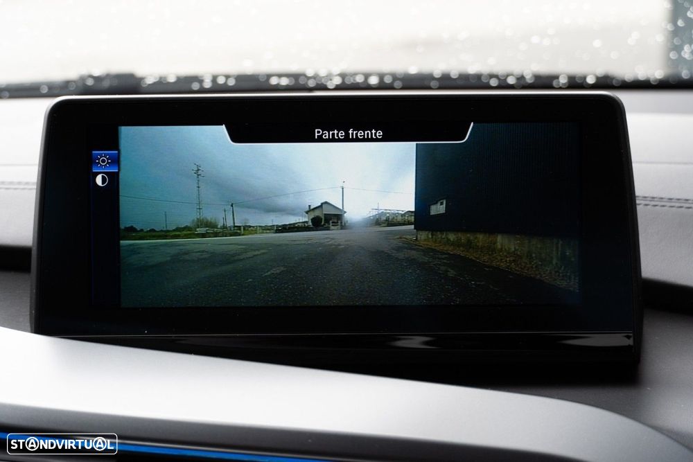 BMW i8 Standard - 39