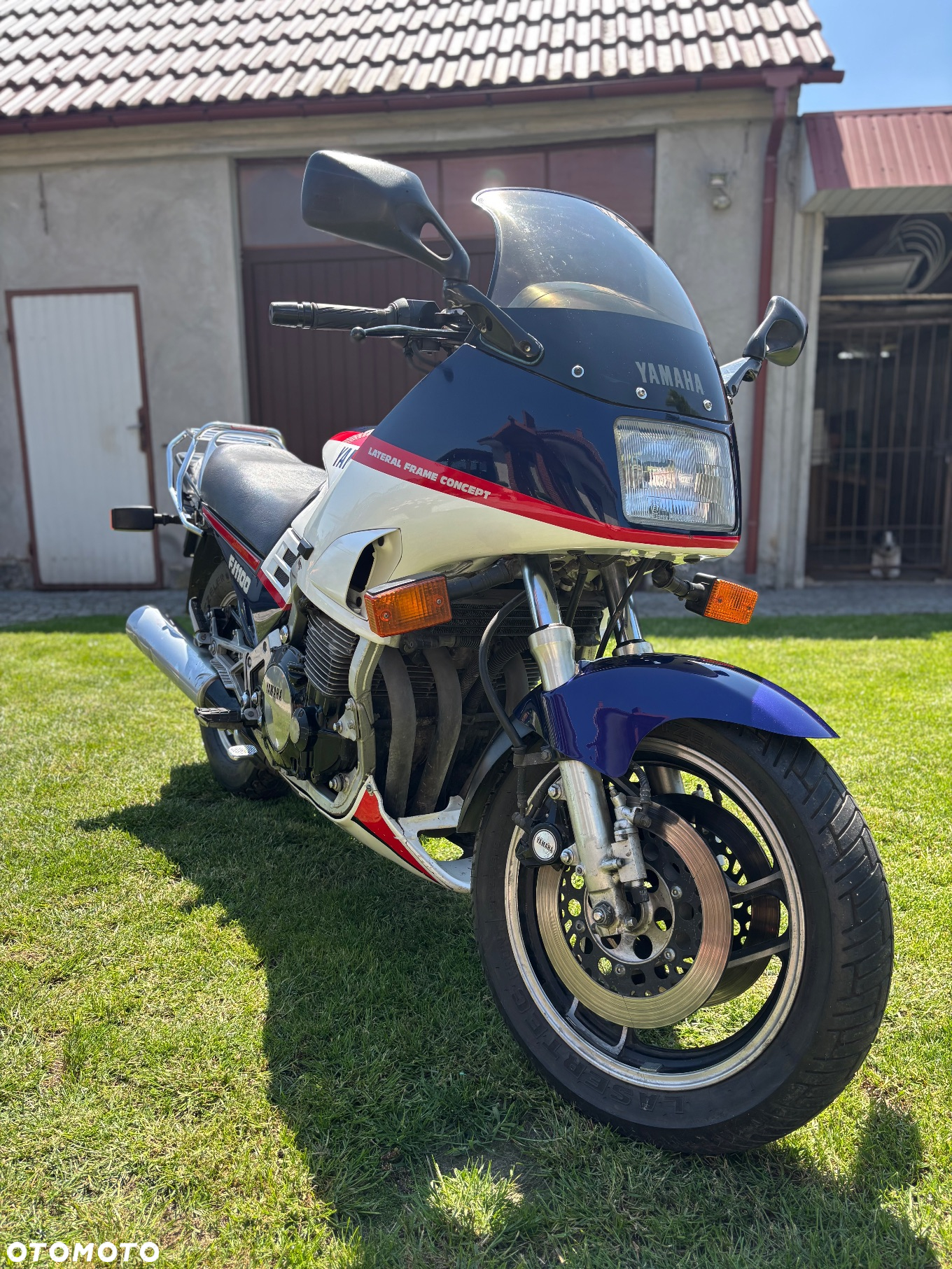 Yamaha FJ - 7