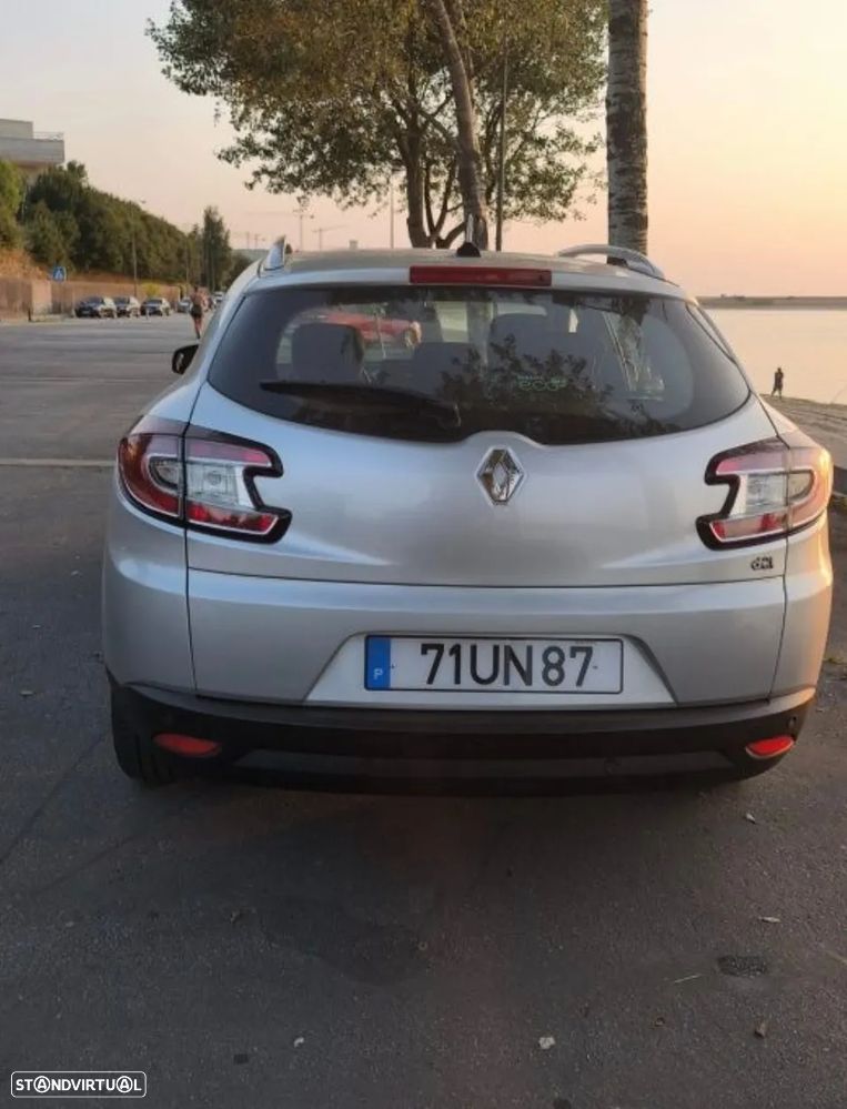 Renault Mégane Sport Tourer 1.5 dCi Dynamique - 3