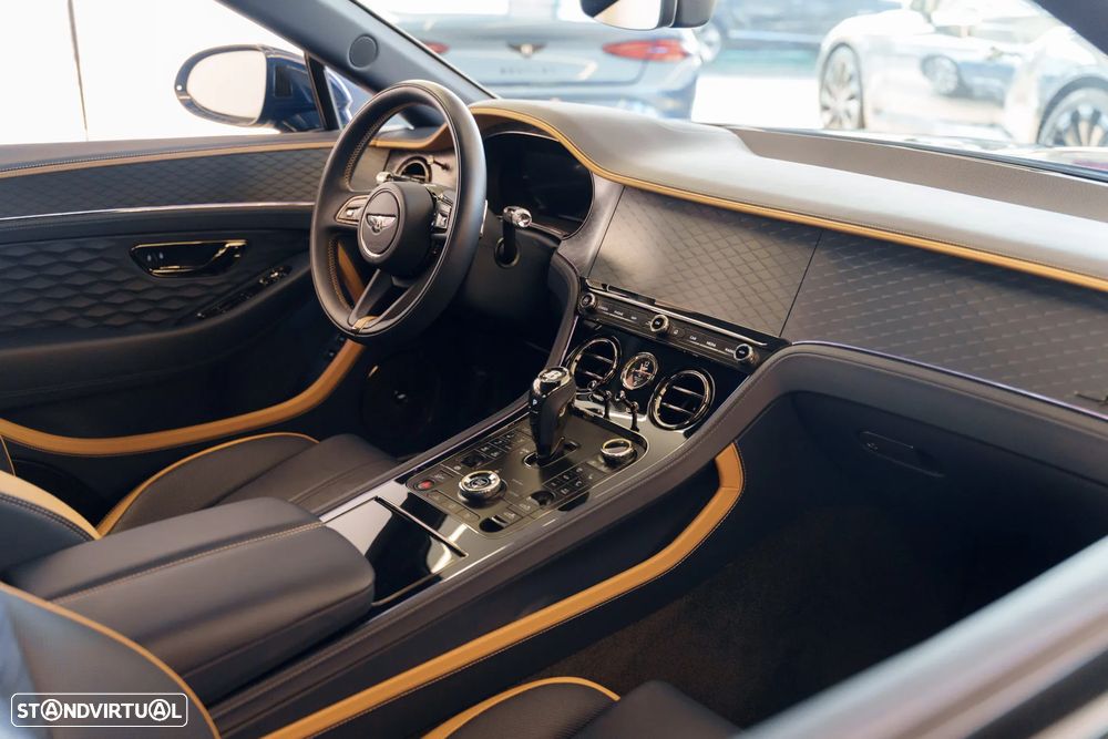 Bentley Continental Cabrio - 22