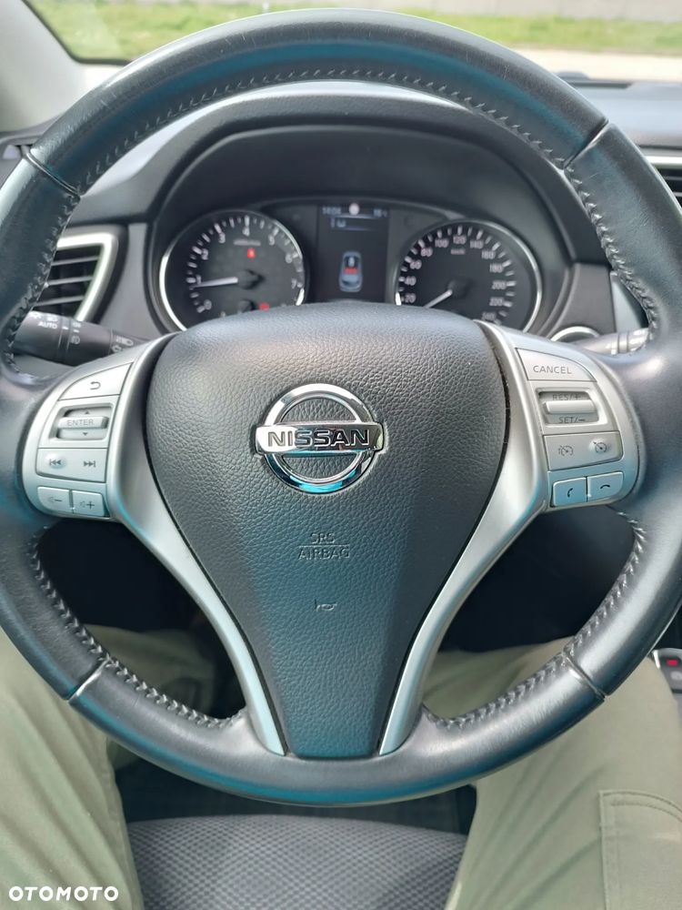 Nissan Qashqai 1.6 DIG-T N-Connecta - 10