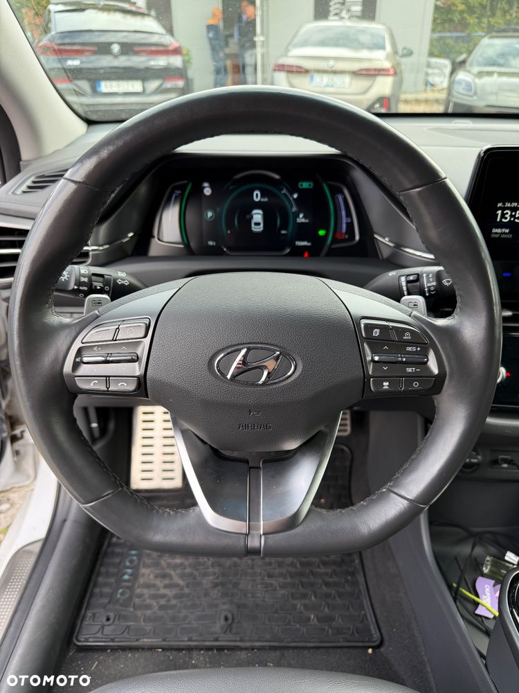 Hyundai IONIQ Electric Premium - 21