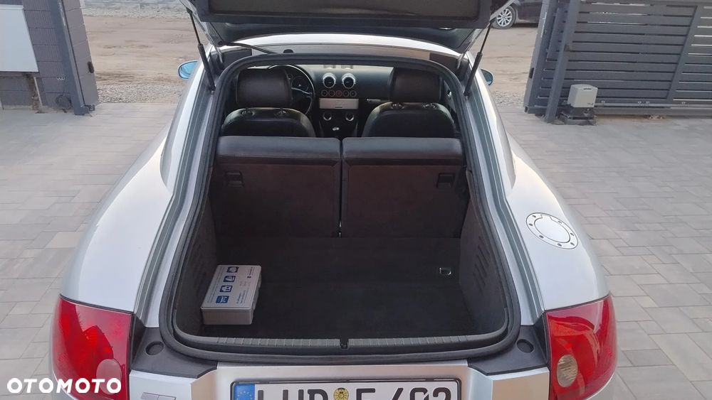 Audi TT Coupé 1.8T - 35