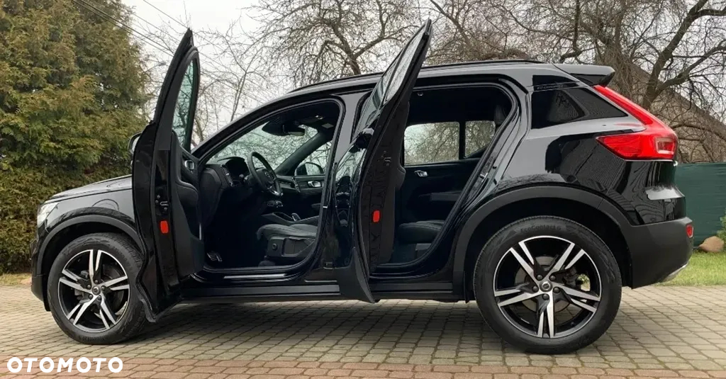 Volvo XC 40 T4 AWD R-Design - 18