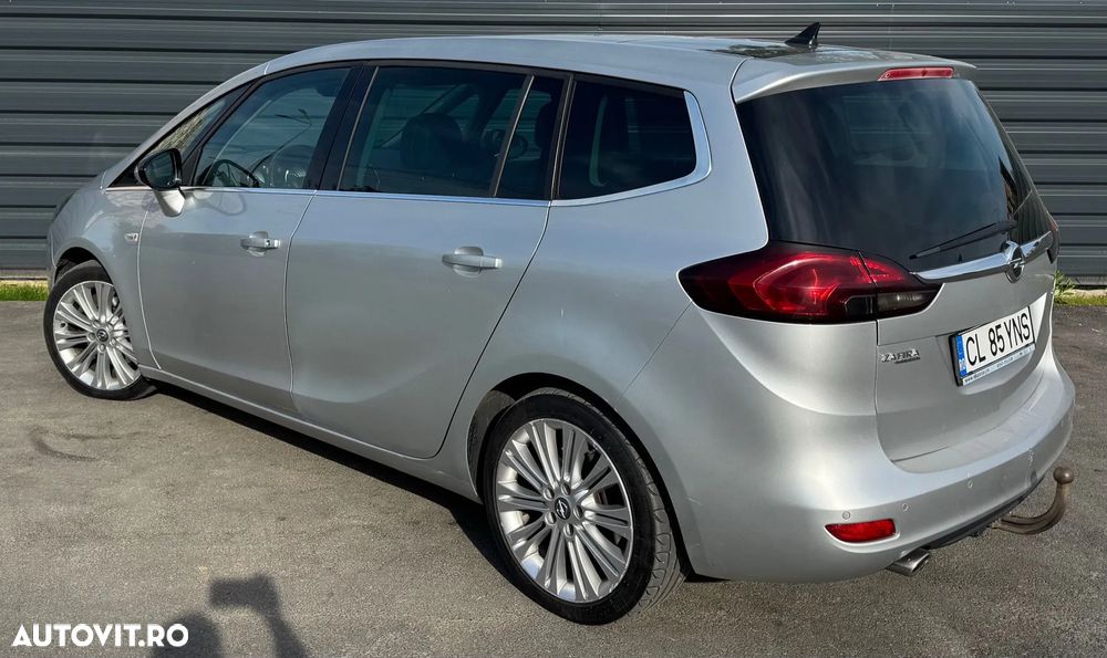 Opel Zafira 2.0 CDTI Aut Enjoy - 9