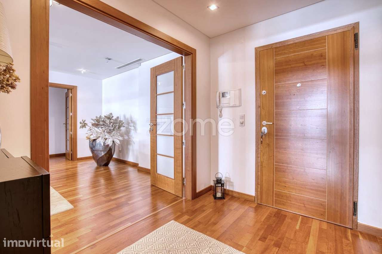 Apartamento T2 Espaçoso nos Terraços da Ponte – Sacavém - Grande imagem: 5/34