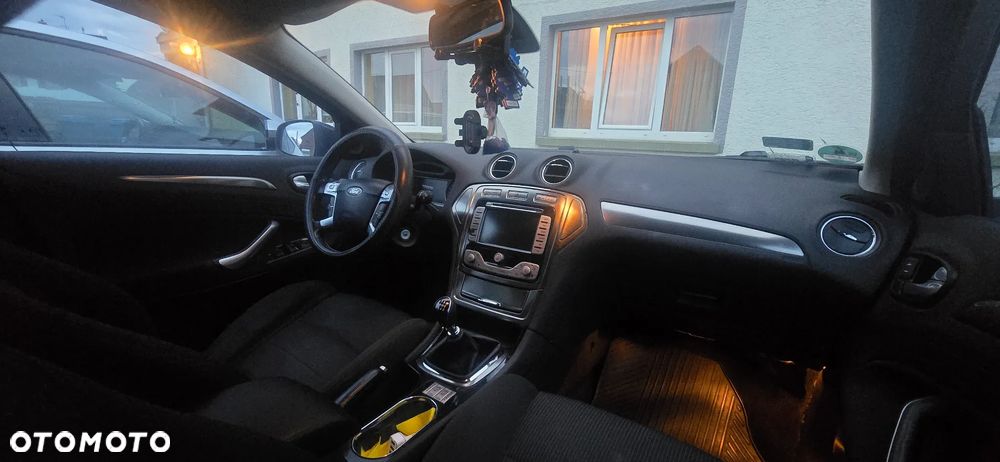 Ford Mondeo 2.0 TDCi Titanium X - 7