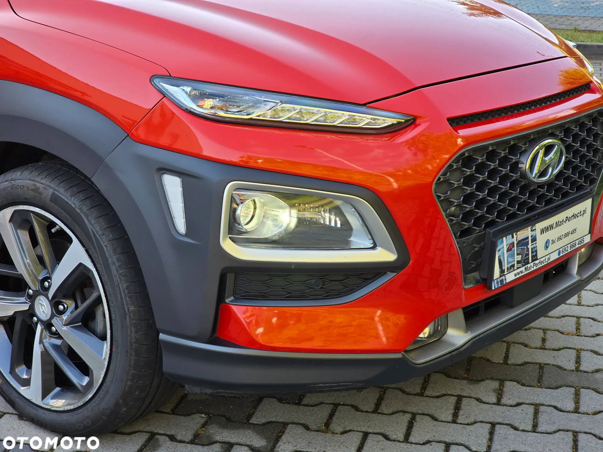 Hyundai Kona 1.6 T-GDI DCT 4WD Premium - 12