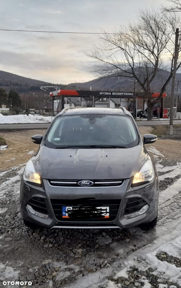 Ford Kuga 2.0 TDCi 4x4 Titanium - 4