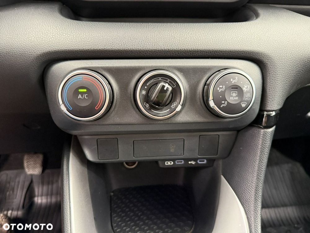 Toyota Yaris 1.5 Comfort - 22