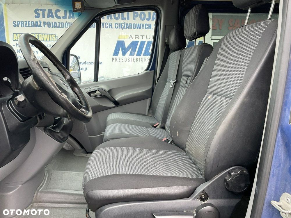 Mercedes-Benz Sprinter - 18