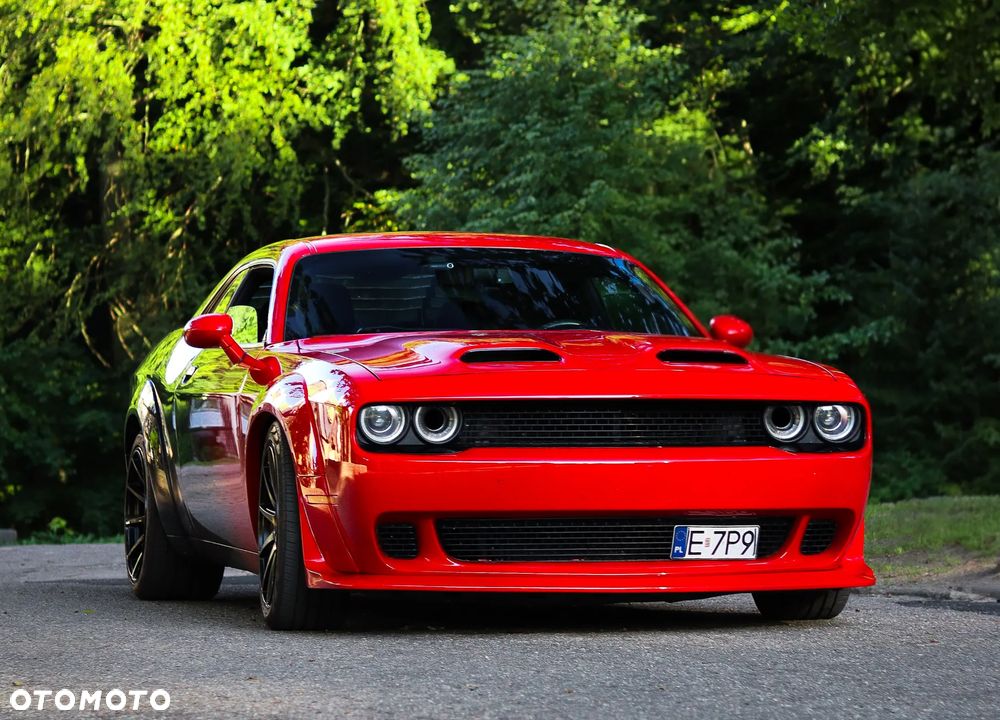 Dodge Challenger - 15