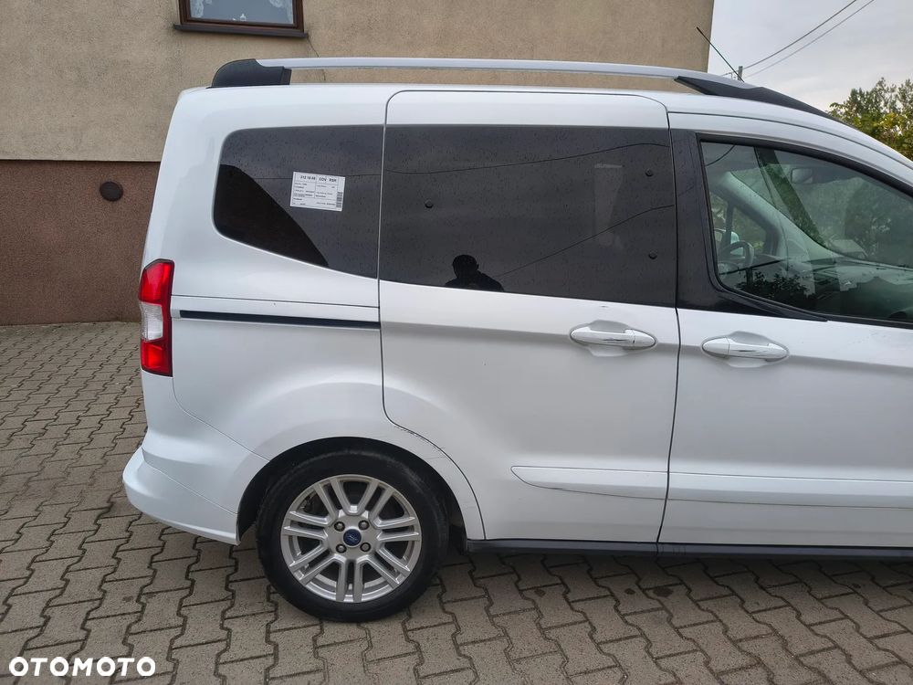 Ford Tourneo Courier - 6