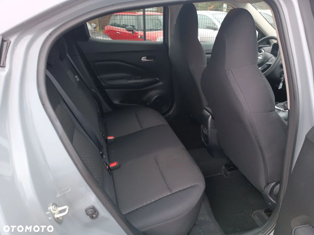Nissan Juke 1.0 DIG-T Acenta DCT - 16