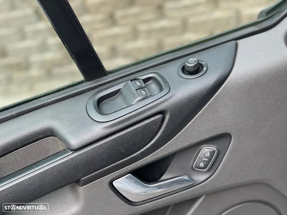 Ford Transit Custom 2.0 TDCi 130HP 3L - 14
