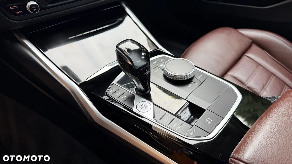 BMW Seria 3 320d MHEV Luxury Line - 27