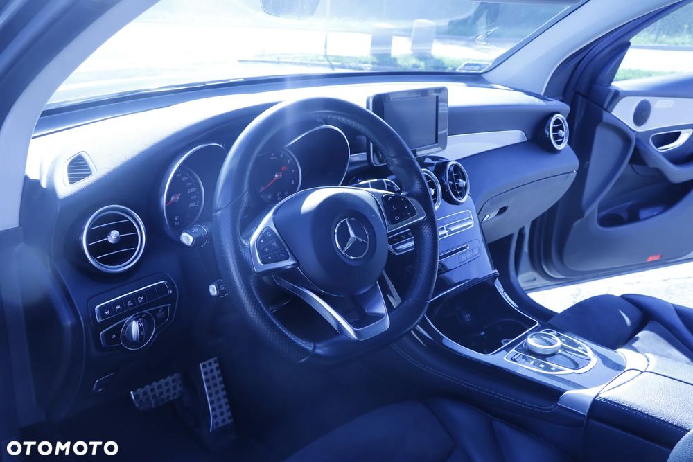 Mercedes-Benz GLC 250 4-Matic - 16