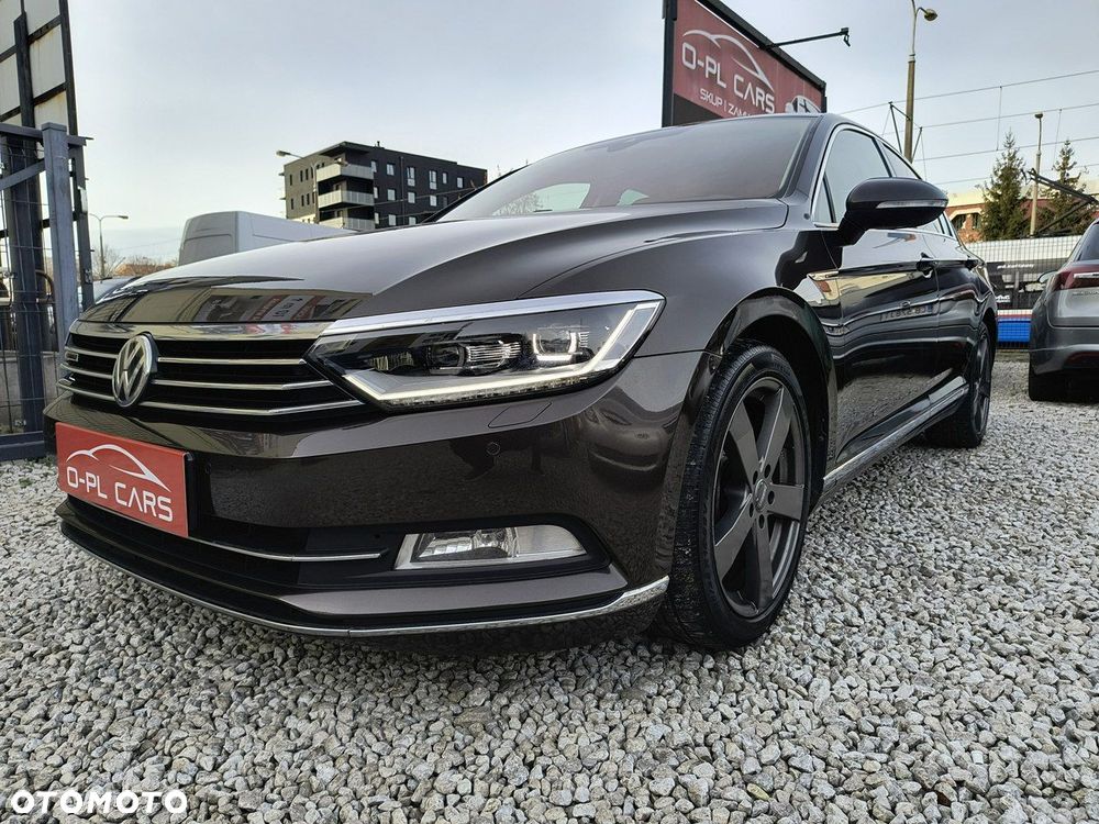 Volkswagen Passat 2.0 TSI BMT 4Mot Highline DSG - 24