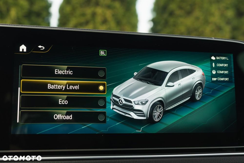 Mercedes-Benz GLE - 22