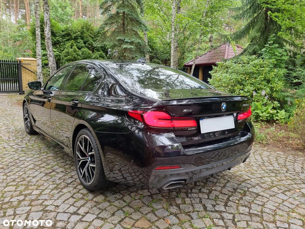 BMW Seria 5 520d xDrive MHEV M Sport sport - 10