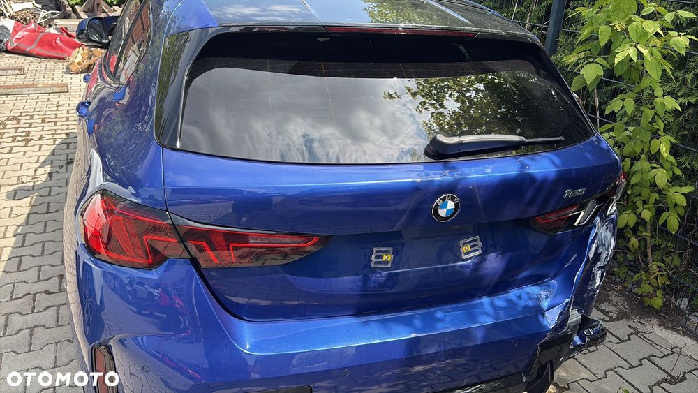 BMW Seria 1 120 mHEV - 8