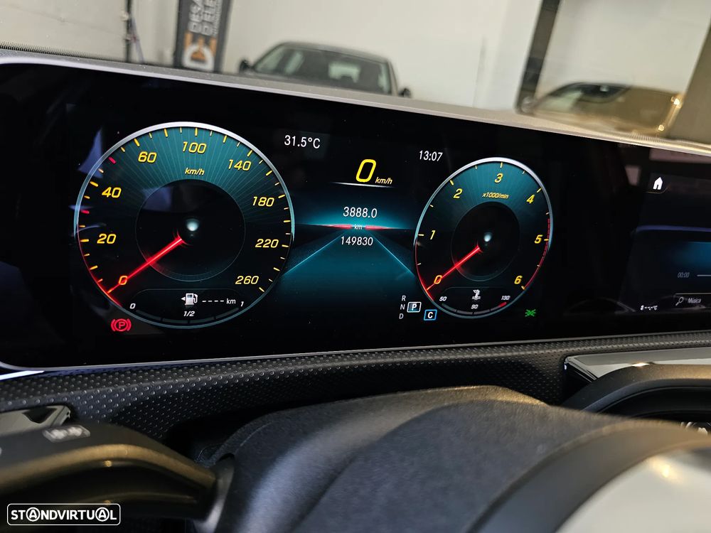 Mercedes-Benz A 180 d AMG Line Aut. - 32