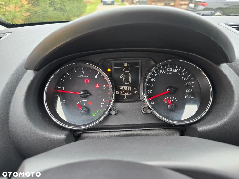 Nissan Qashqai+2 - 8