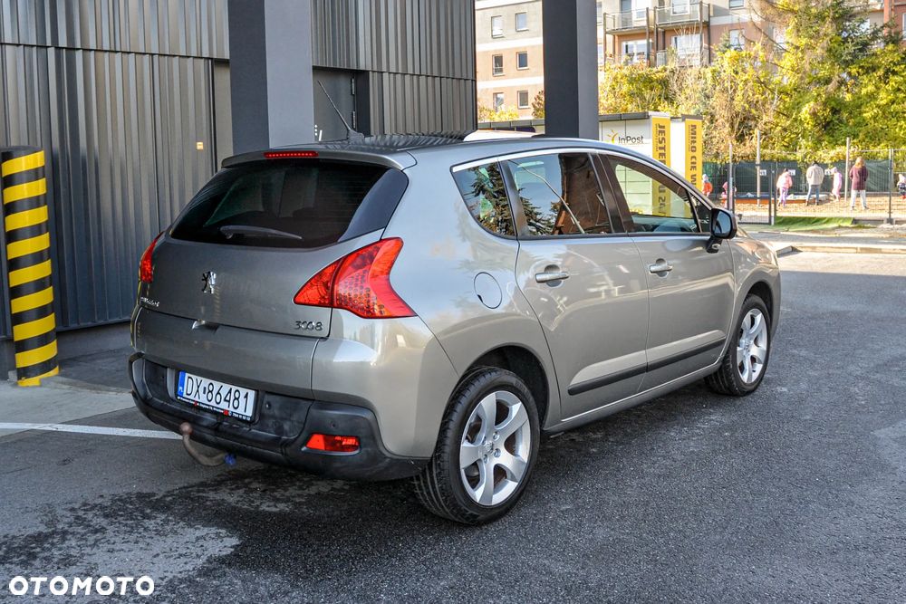 Peugeot 3008 1.6 Premium - 4