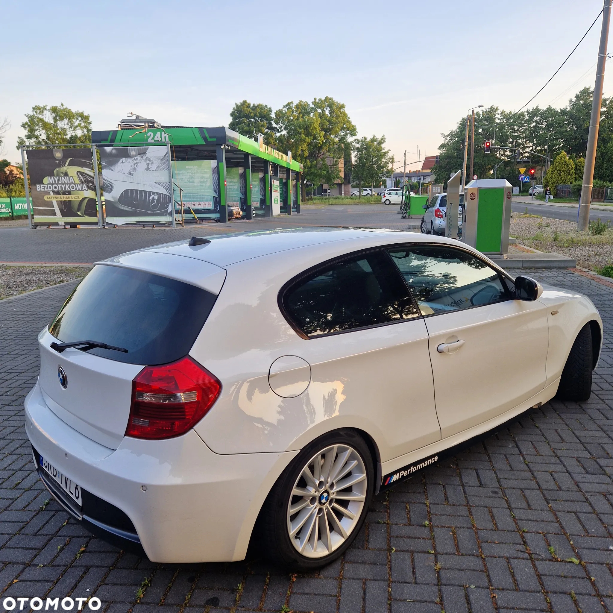 BMW Seria 1 120d - 5
