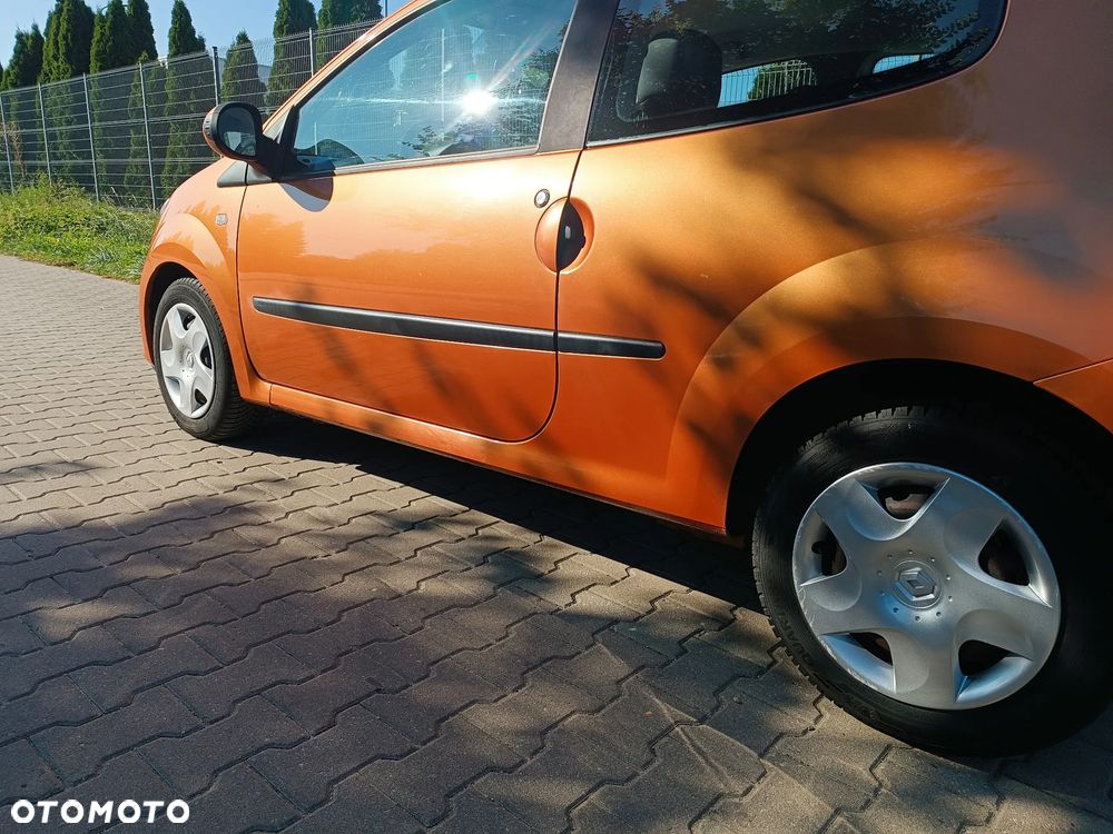 Renault Twingo 1.2 16V Elysee - 20
