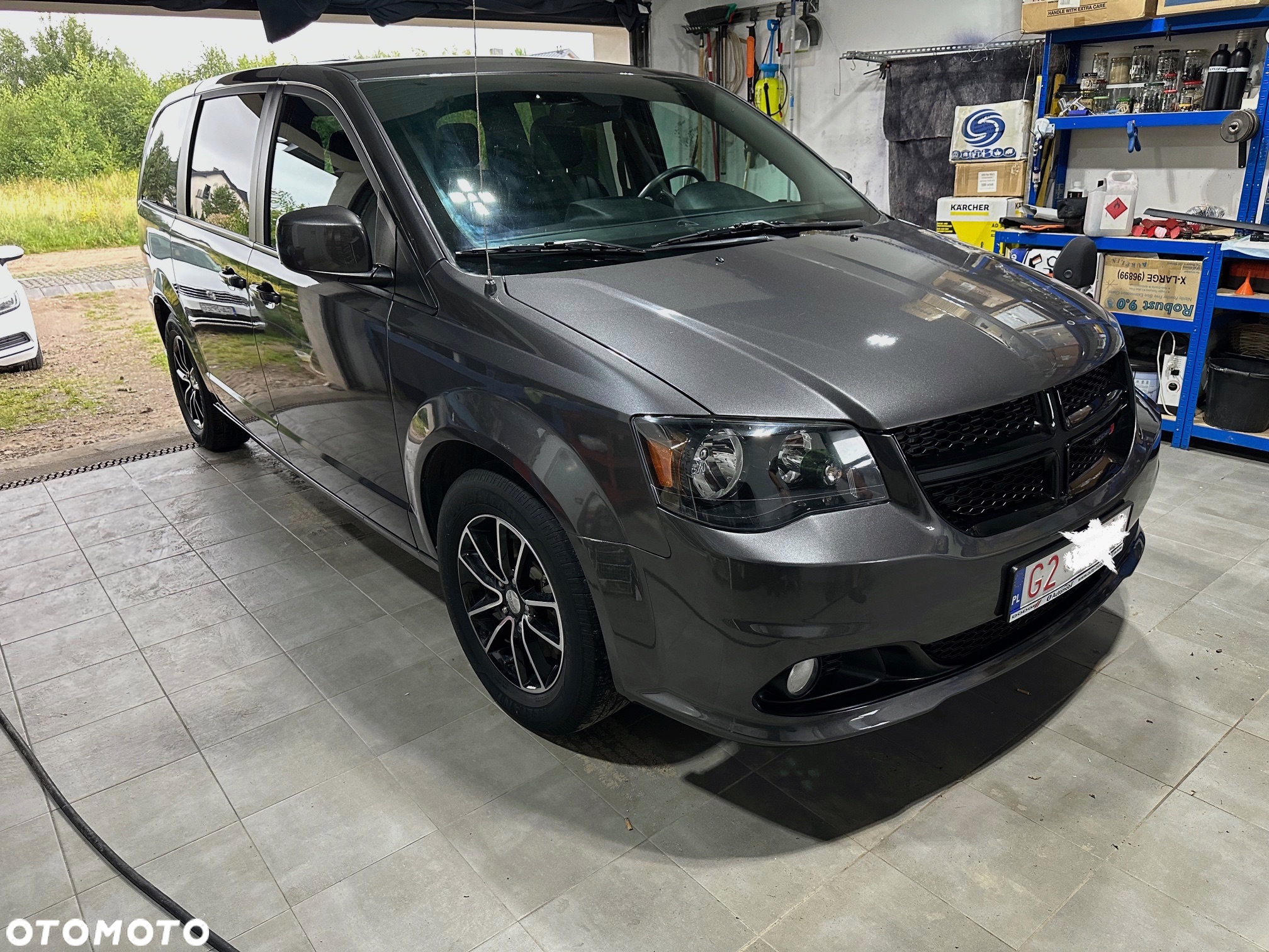 Dodge Grand Caravan 3.6 R/T - 4