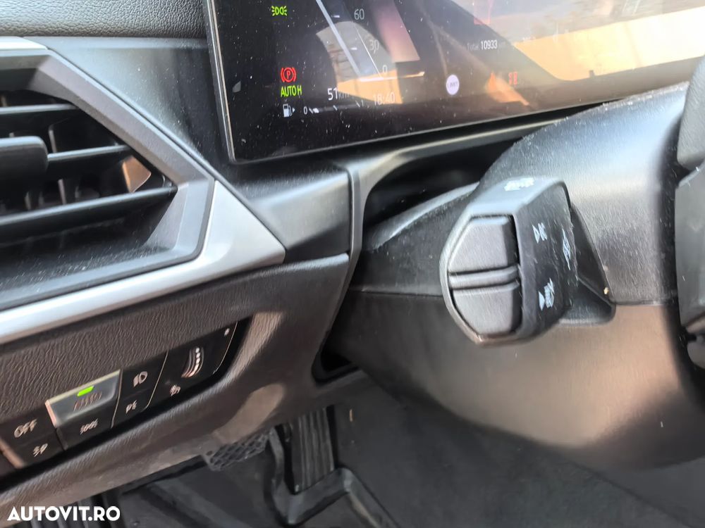 BMW Seria 3 320i AT - 16