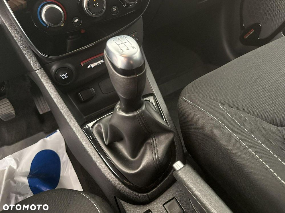 Renault Clio - 16