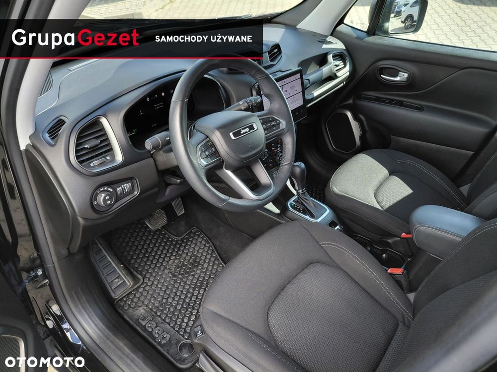 Jeep Renegade - 13