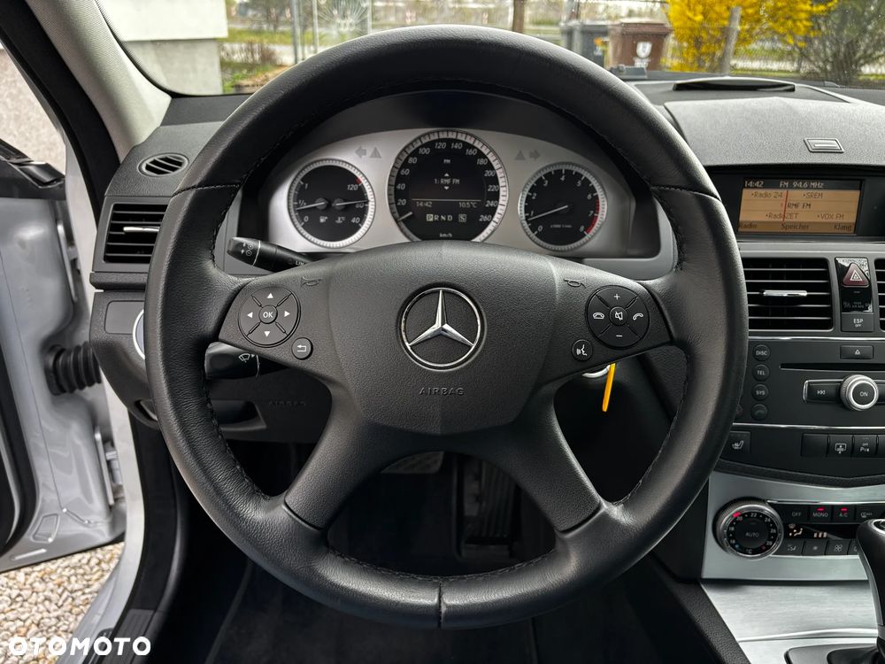 Mercedes-Benz Klasa C - 35