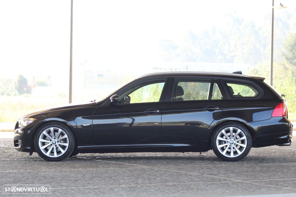 BMW 318 d Line Sport - 16