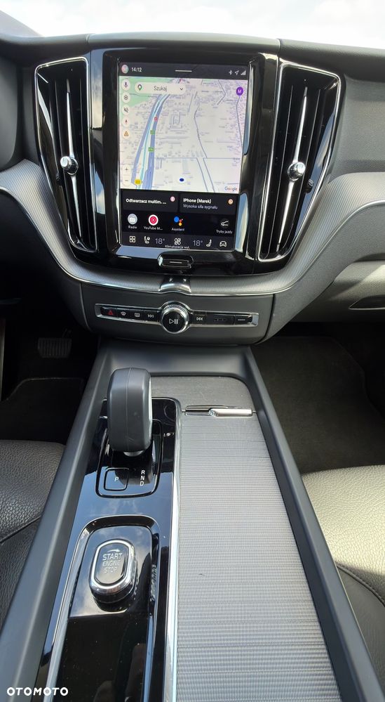 Volvo XC 60 B4 D AWD Core - 12