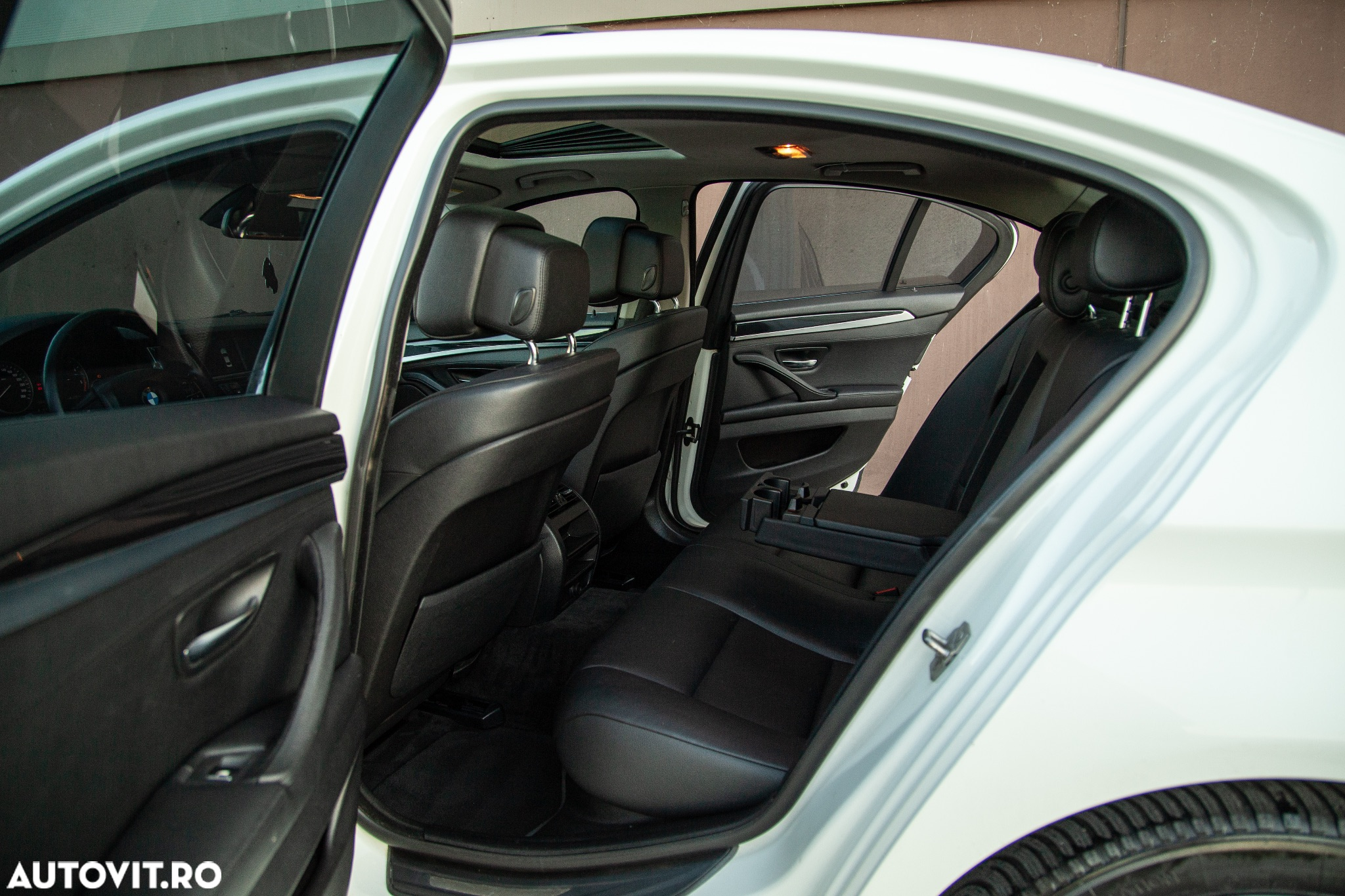 BMW Seria 5 - 10