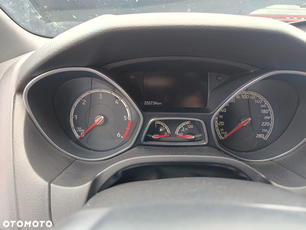 Ford Focus 2.0 TDCi ST - 14