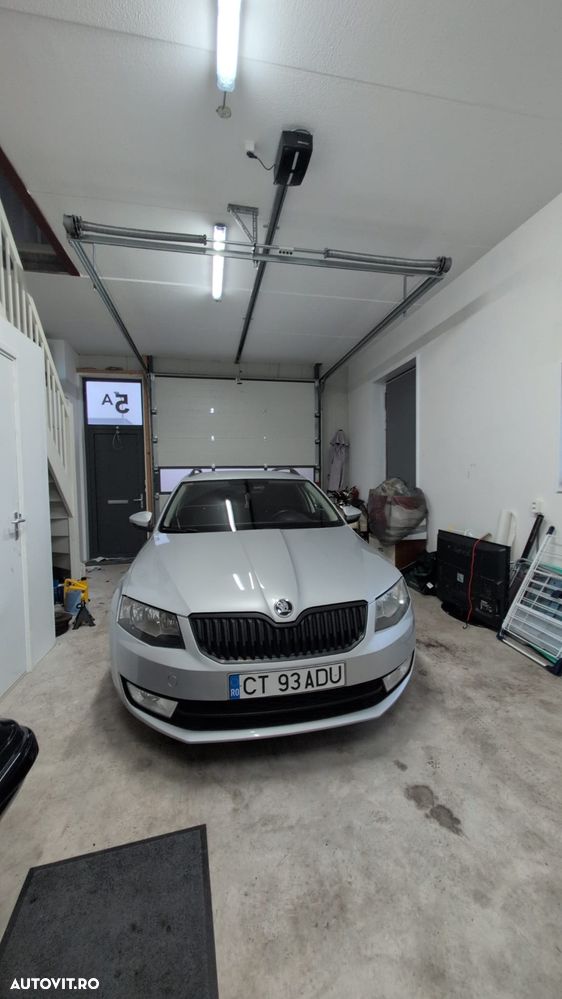Skoda Octavia 1.6 TDI Active - 10