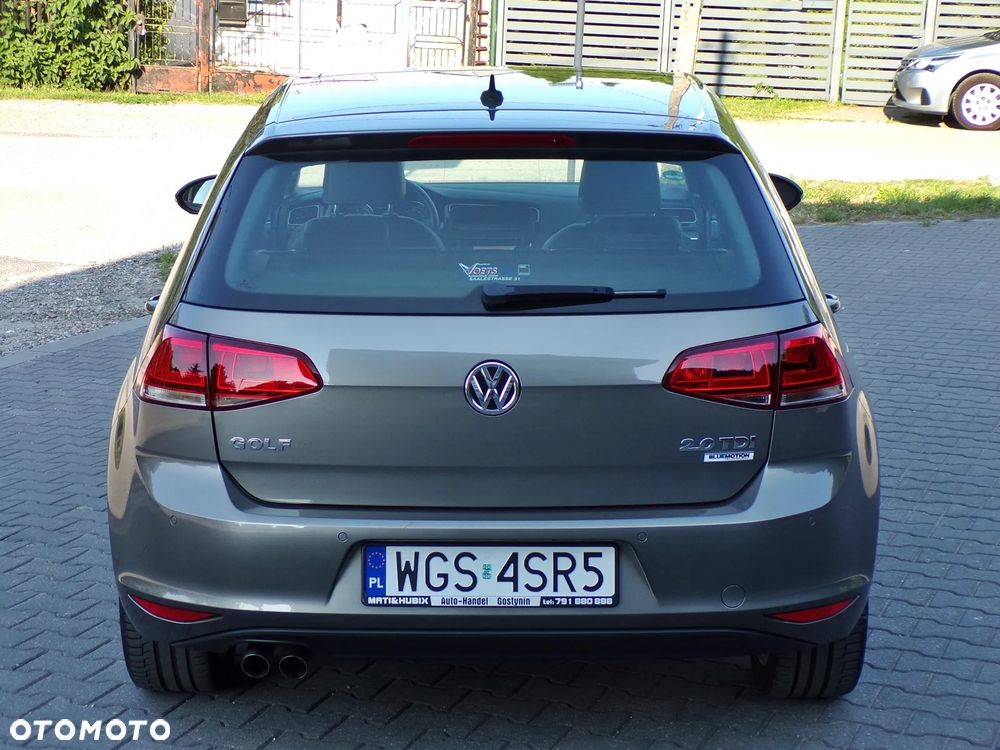 Volkswagen Golf 2.0 TDI SCR Highline - 9